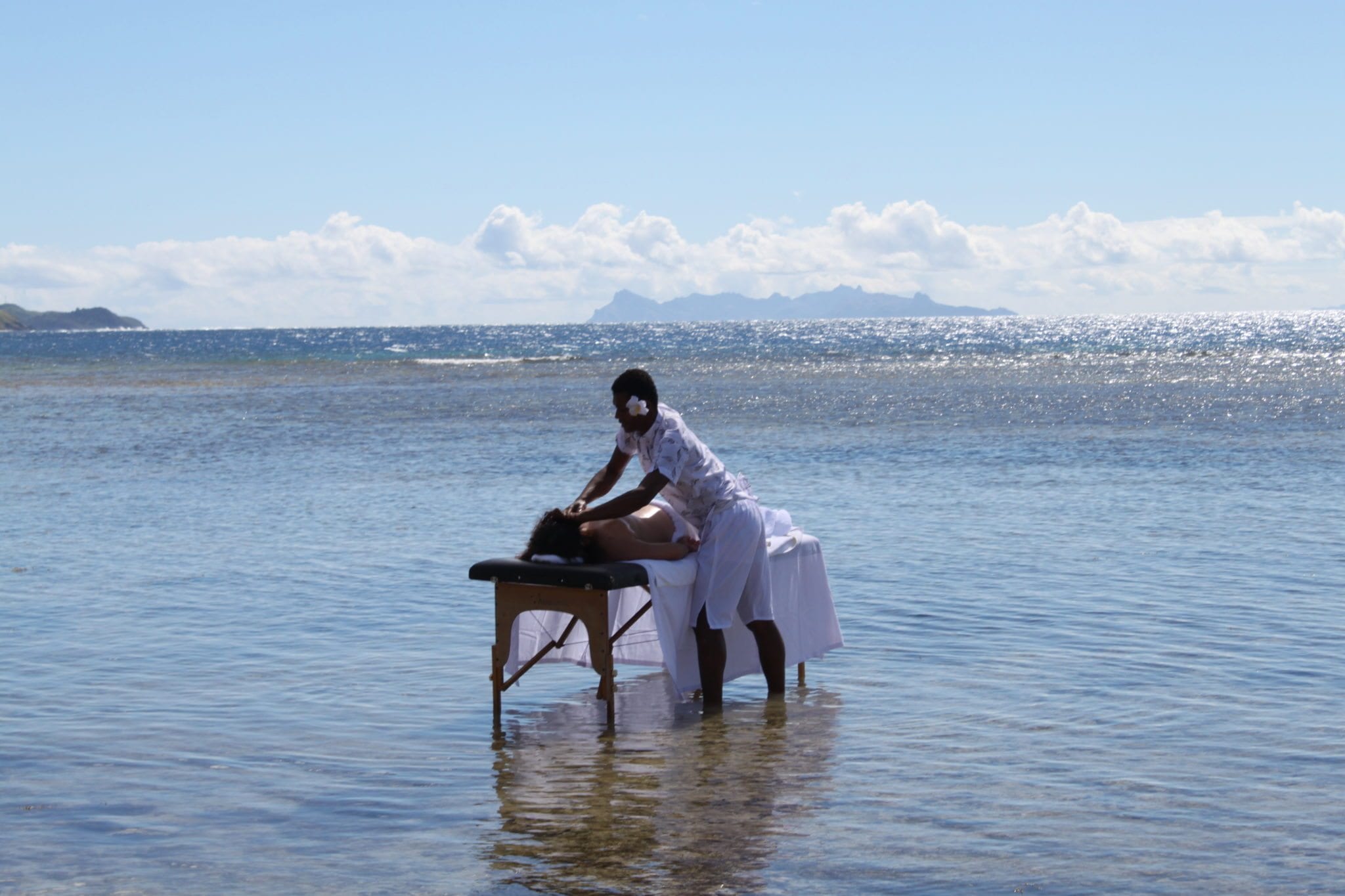 Massage over the water at Tadrai